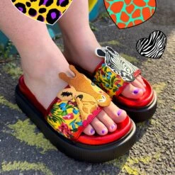 IRREGULAR CHOICE Wind Your Neck In -Masquerade Shoes 4686 06Awindyourneckin 1 44ef9ccb 746d 4ba4 9367 1624aae4cb18