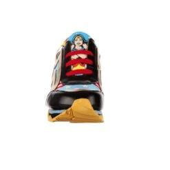 Wonder Woman 38 Wonder Woman -Masquerade Shoes r015 a000 14f0f133 bd73 44d0 91b7 42e4ac9470be