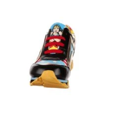 Wonder Woman 39 Wonder Woman -Masquerade Shoes r015 a010 6338735d ea95 45d5 8c93 e2da05c6ca4f