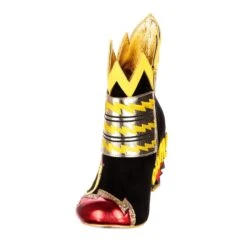 Chasing Justice -Masquerade Shoes r015 a020 ab40894c 1c6a 428c 8cae acb3f74b2b7d